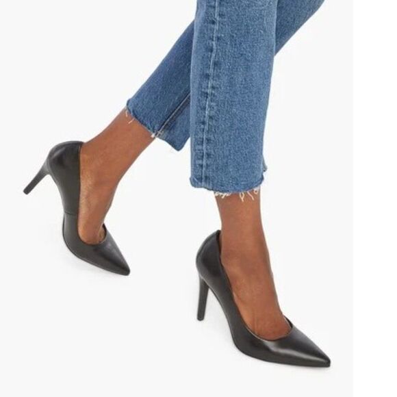 Sexy Size 12 Black Classic High Heeled Pumps By JustFab. - Picture 6 of 11